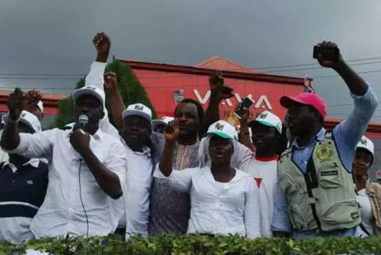 cross-section of Ojodu LCDA celebrating june 12