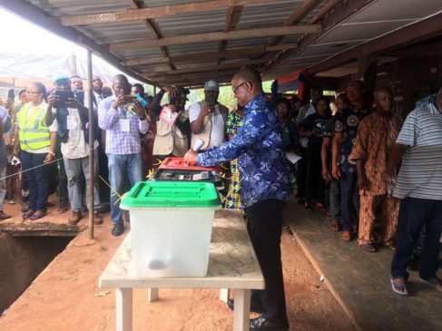 Peter Obi casting his vote at Agulu