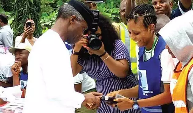 Vice President, Yemi Osibajo during accreditation at his polling unit 033