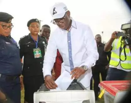 Governor Ifeanyi Okowa casting his vote