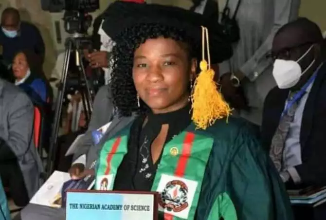 Prof (Mrs) Adenine Temidayo Oladuni