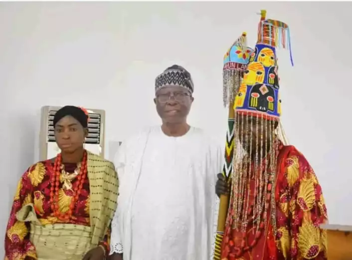 Oba Jacob Adelowo. Oba Jacob Adelowo.