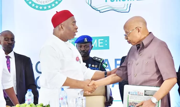 Hope Uzodimma with Imo Leaders Hope Uzodimma with Imo Leaders