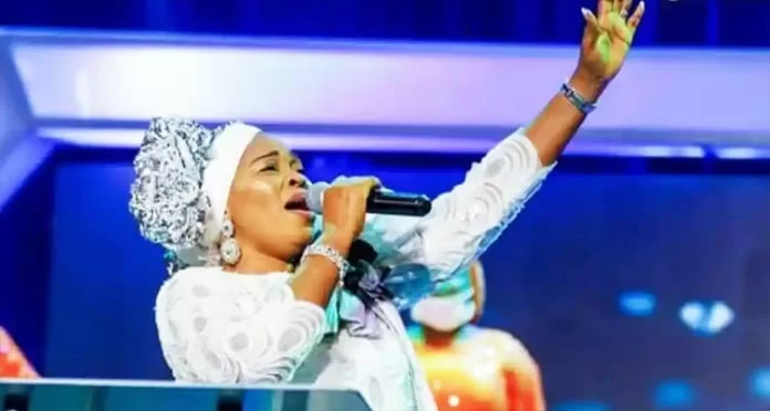 Tope Alabi