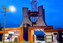 Unizik Mgt Wades In, As Students Attack, Strip Lecturer Over Alleged Se&ual Harassment Of Student Nnamdi Azikwe University