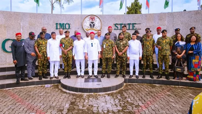 Hope Uzodimma with Naval Officials2