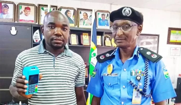 Kano POS Operator and CP Kano POS Operator and CP