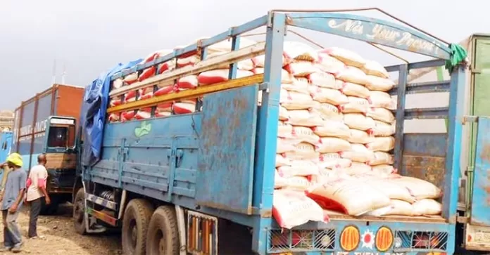 Trucks Of Grains seized by Customs Trucks Of Grains seized by Customs