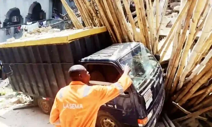 Building Collapse in Lagos Near Oba Akiolu Place Building Collapsed in Lagos Near Oba Akiolu Palace