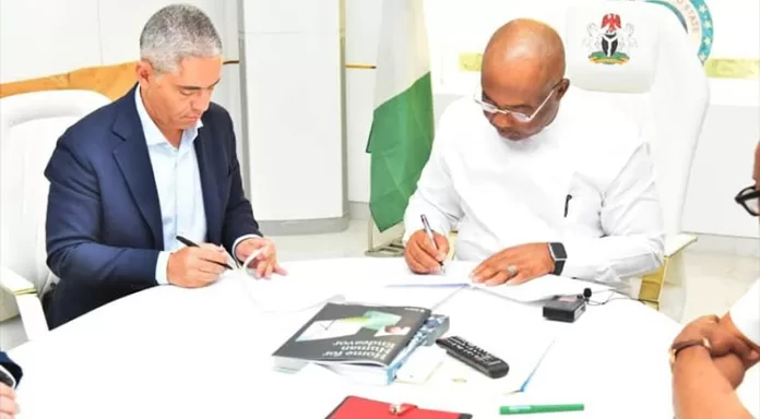 Imo Govt Seals Deal On 200 Room-bed Five Star Hotel