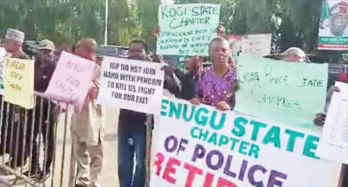 Police Retirees Protest