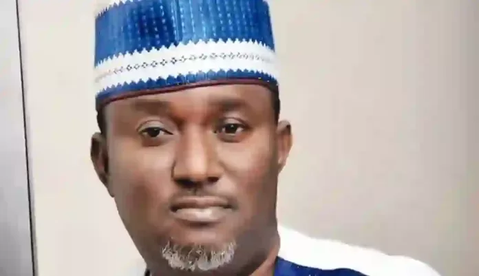 Olufemi Adekanmbi Olufemi Adekanmbi