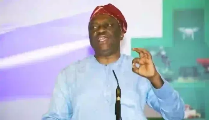 Akin Olotu - Ondo Special Senior Assistant on Agric Akin Olotu - Ondo Special Senior Assistant on Agric