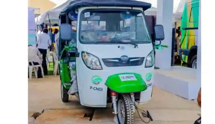 CNG Powered Tricycles