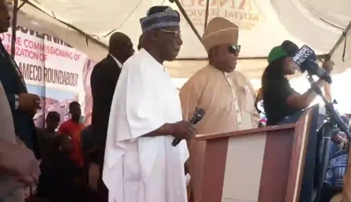 Olusegun Obasanjo with Governor Ademola Adeleka Olusegun Obasanjo with Governor Ademola Adeleka