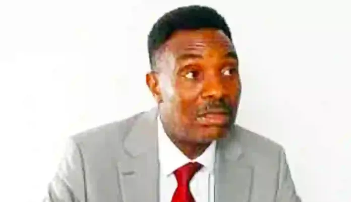 Dr Ben Nwoye
