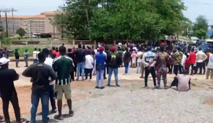 Protesters at Ignatius Ajuru University of Education