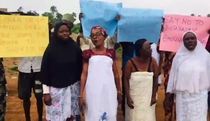 Ekiti FamilieProtest Forceful Acquisition Of Ancestral Land