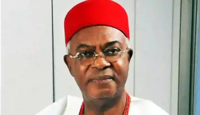 Obi of Onitsha - Igwe Nnaemeka Achebe Obi of Onitsha - Igwe Nnaemeka Achebe