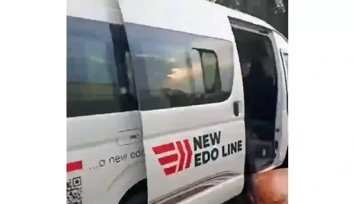 Edo Line Bus