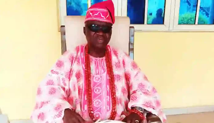 Oba Adewunmi Fasiku