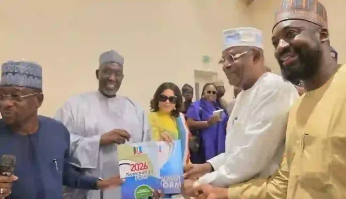 President Tinubu picks Nomination Form President Tinubu picks Nomination Form