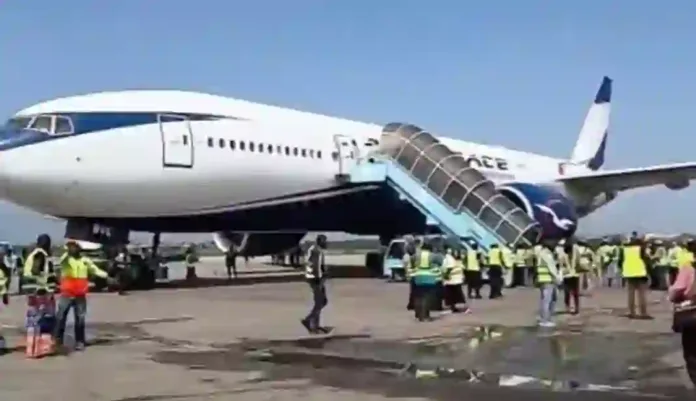 Nigerians Evacuated from South Africa Nigerians Evacuated from South Africa
