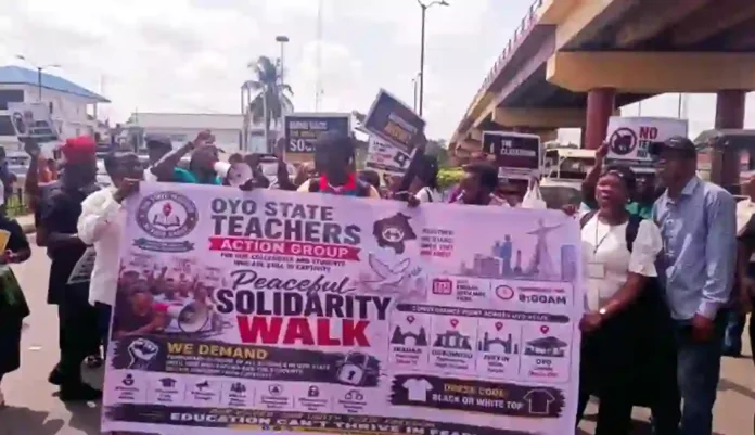 Oyo Teachers Protest Oyo Teachers Protest
