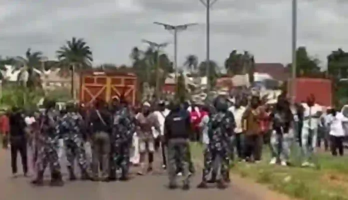 Peter Obi attacked in Benue Peter Obi attacked in Benue