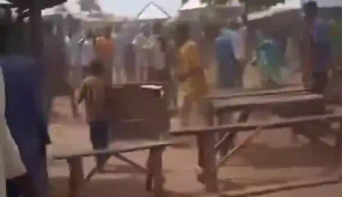 Angry Youths Block Zamfara deputy Gov Angry Youths Block Zamfara deputy Gov